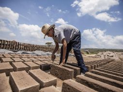 Las ladrilleras son de los principales causantes de contaminación; por ello es constate su supervisión y regularización. EL INFORMADOR / ARCHIVO
