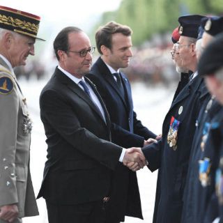 Macron realiza su primer acto oficial