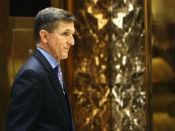 Michael Flynn renunció en febrero ante las sospechas sobre sus contactos con funcionarios rusos. AP / ARCHIVO
