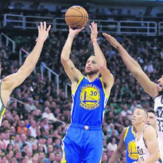 Los Warriors consuman la barrida ante el Jazz