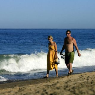 Diputados aprueban desprivatizar playas de Jalisco