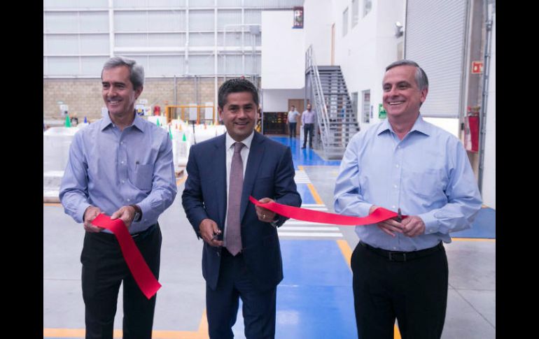 ''Tan sólo en el primer trimestre del año se lograron crear más de 37 mil nuevos empleos'', señala Figueroa. TWITTER / @Tomas_Figueroa