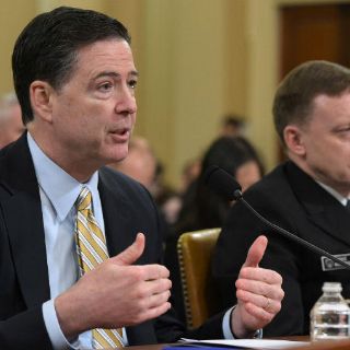 Tras despido de Comey, comparan a Trump con Nixon