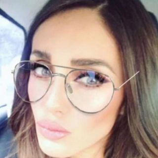 Anahí publica foto en Instagram que genera polémica