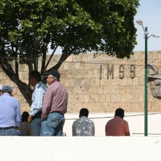 El IMSS deberá indemnizar a joven infectado de sida