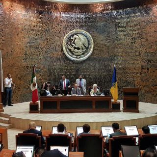 Por laudos, inician proceso de suspensión a tres alcaldes de Jalisco