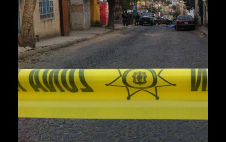 Personal de la Policía Investigadora acudió al sitio para levantar indicios. EL INFORMADOR / ARCHIVO