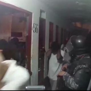 Revelan videos de operativos dentro de Puente Grande