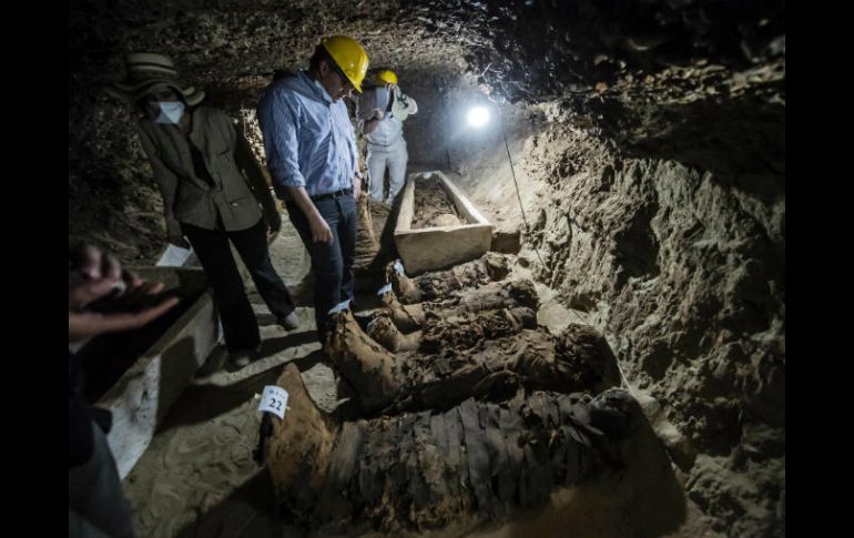 El hallazgo se dio  en un cementerio subterráneo descrito como la primera necrópolis humana descubierta al sur de El Cairo. AFP / K. Desouki