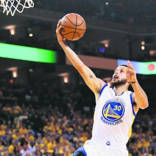 Los Warriors remontan y toman ventaja