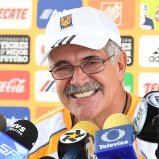 Ricardo Ferretti dice que Miguel Herrera es su ídolo