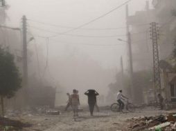 Denuncian que aún hay heridos graves y desaparecidos entre los escombros. ESPECIAL / Observatorio Sirio de Derechos Humanos