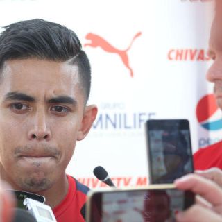 Ser campeones no por dinero, sino por corazón: Calderón