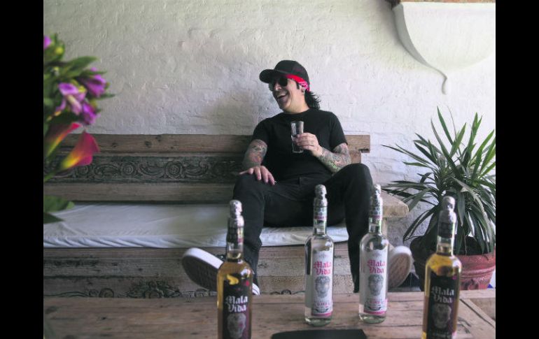 Alex. El baterista de la agrupación en charla con esta casa editorial, en sus oficinas. EL INFORMADOR / M. Vargas