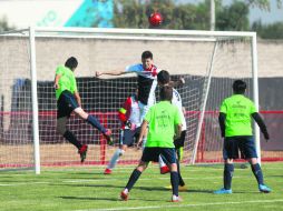 Inauguración. El torneo comenzó con un partido de futbol en la cancha principal de la Universidad Cuauhtémoc. EL INFORMADOR / F. Atilano
