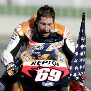 Arrollan a campeón de motociclismo en Italia