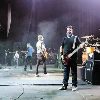 Roban instrumentos y equipo a Molotov