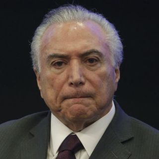 Temer fue grabado avalando sobornos, afirma diario