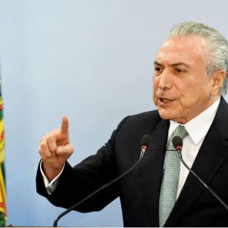 Temer niega su renuncia; afirma que probará su inocencia