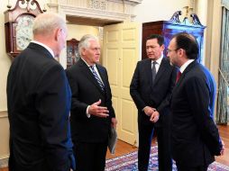 Videgaray y Osorio se reunieron con los secretarios de Estado, Rex Tillerson; y de Seguridad Nacional, John Kelly. EFE / Departamento de Estado