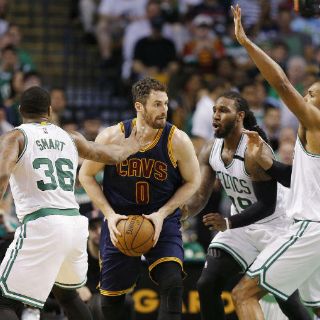 LeBron y Cavs arrasan otra vez en Boston