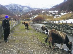 Las legendarias montañas de Albania conservan intacto su aspecto milenario, lo que ofrece la sensación de que el tiempo se ha detenido. EFE /