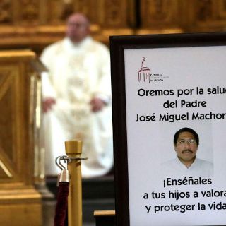 Salud de sacerdote apuñalado aún es delicada, reporta Arquidiócesis