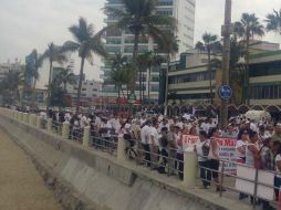 En su marcha, los manifestantes lanzaron reclamos de justicia por los recientes asesinatos. FACEBOOK / Mo Zbonel