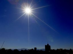 Si la radiación se convertiría en energía limpia por medio de celdas solares, estaríamos en una situación económica diferente. NTX / ARCHIVO