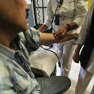 Antirretrovirales reducen riesgo cardiaco en pacientes con VIH