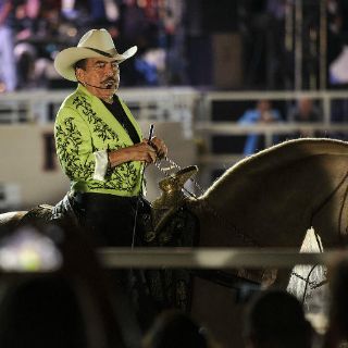 Preparan disco póstumo e inédito de Joan Sebastian