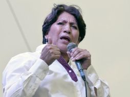 La exempleada municipal que acusa a Delfina Gómez asegura haber perdido 27 mil pesos de su salario debido a descuentos ilegales. AFP / A. Estrella