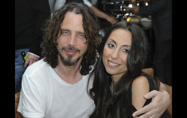 Vicky Cornell ha dicho que el cantante pudo haber tomado una dosis mayor a la recetada de un medicamento contra la ansiedad. AP / ARCHIVO