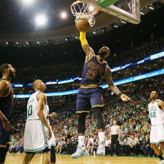 Un histórico LeBron guía a los Cavaliers a la Final