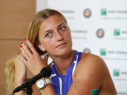 Kvitova, doble ganadora de Wimbledon, sufrió un asalto con un cuchillo que le provocó lesiones en la mano izquierda. AP / C. Ena