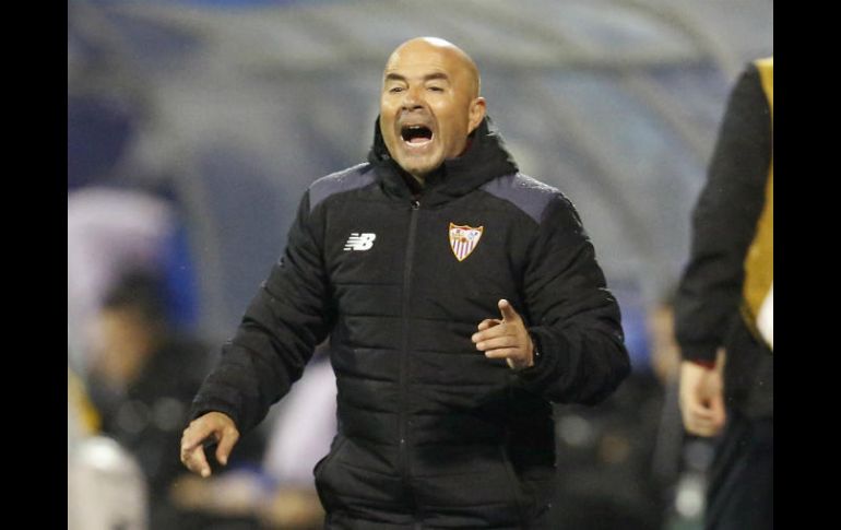 Sampaoli confirmó su llegada al cuadro andaluz el 13 de junio de 2016, y lo guió durante toda la temporada. AP / ARCHIVO