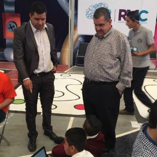 Apoyarán a niños en competencias de robótica internacionales