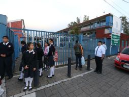 Señalan que los delincuentes usan las escuelas que carecen de prefectura para robar el cableado eléctrico. NTX / ARCHIVO