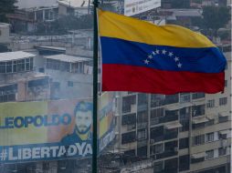 La oposición llamó a los militares a rechazar la Asamblea Constituyente convocada por Maduro, porque 'liquidará la democracia'. EFE / C. Hernández