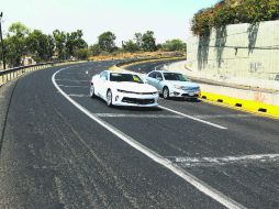 A la altura de la planta de tratamiento de Agua Prieta, en la carretera a Saltillo, los vecinos colocaron reductores de velocidad. EL INFORMADOR / E. Barrera