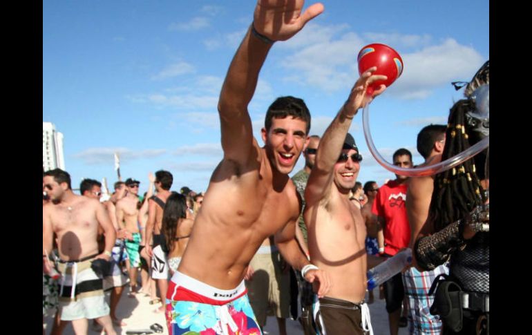 En 2014, las intoxicaciones cobraron la vida de mil 294 personas por consumo de drogas o abuso de alcohol. EL INFORMADOR / ARCHIVO