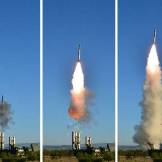 Corea del Norte lanza lo que aparenta ser un misil: prensa surcoreana