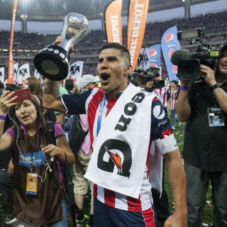 Lo soñé, prometí y he cumplido: Carlos Salcido