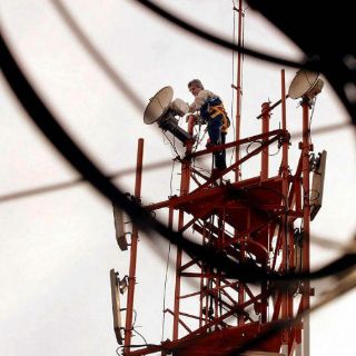 Telesites, de Slim, estaría en venta