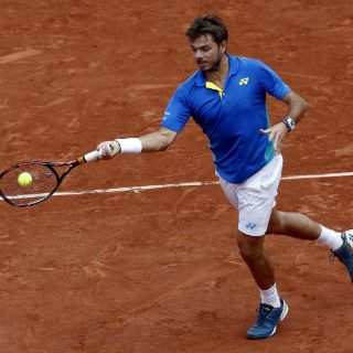 Wawrinka supera primera ronda de Roland Garros