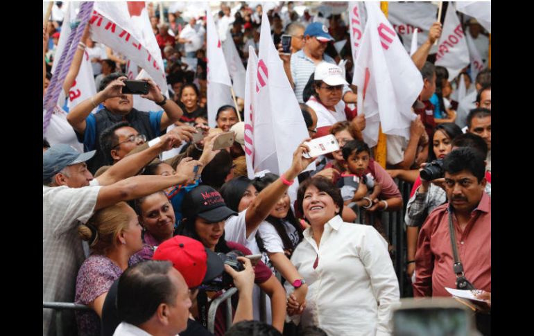 La candidata de Morena, Delfina Gómez, durante su cierre de campaña en Cuautitlán. SUN / I. Olivares