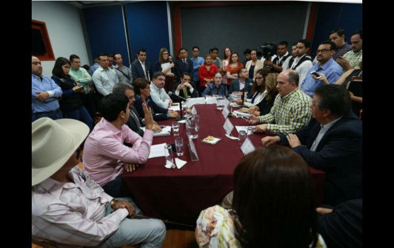 Sesión de la Comisión de Asuntos Electorales realizada ayer. EL INFORMADOR / F. Atilano