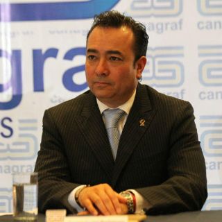 Industriales piden reducción de gasto y de partidos
