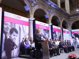 El jefe de gobierno de la Ciudad de México expresó que se está en condiciones de alcanzar una línea de bienestar. TWITTER / @ManceraMiguelMX