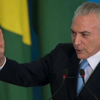 Corte brasileña rechaza aplazar testimonio de Temer ante policía